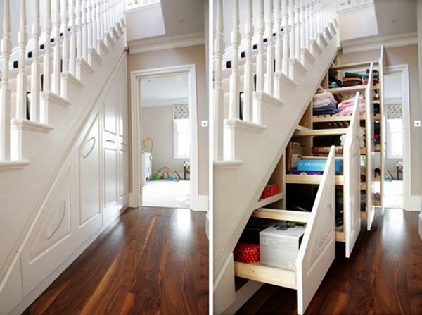 Tận dụng gầm cầu thang làm tủ quần áo